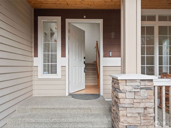 2417 143rd Place SW, Lynnwood WA 98087