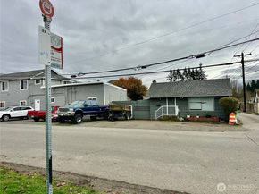 3012 15th Street, Everett WA 98201
