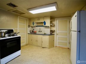 3012 15th Street, Everett WA 98201