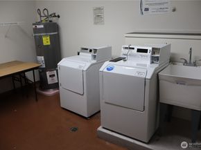 300 10th Avenue B105, Seattle WA 98122