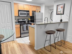 300 10th Avenue B105, Seattle WA 98122