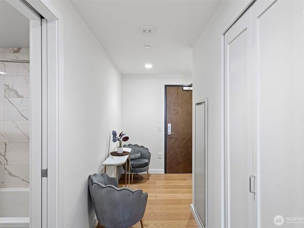 450 S Main Street 1005, Seattle WA 98104