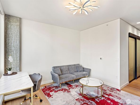 450 S Main Street 1005, Seattle WA 98104