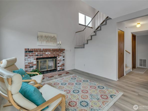 20416 104th Avenue SE, Kent WA 98031