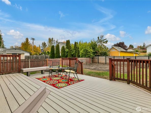 20416 104th Avenue SE, Kent WA 98031