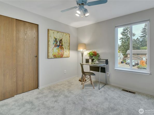 20416 104th Avenue SE, Kent WA 98031