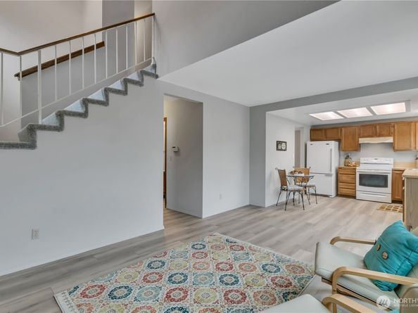 20416 104th Avenue SE, Kent WA 98031