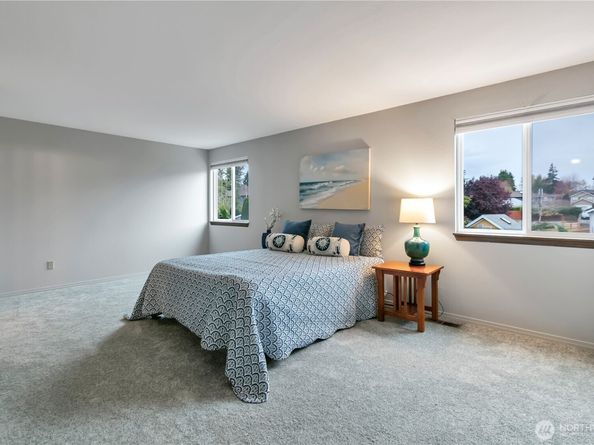 20416 104th Avenue SE, Kent WA 98031