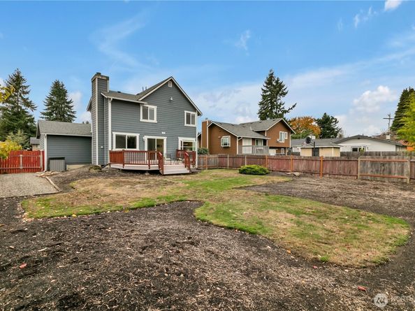 20416 104th Avenue SE, Kent WA 98031