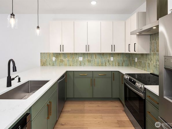 725 18th Avenue C, Seattle WA 98122