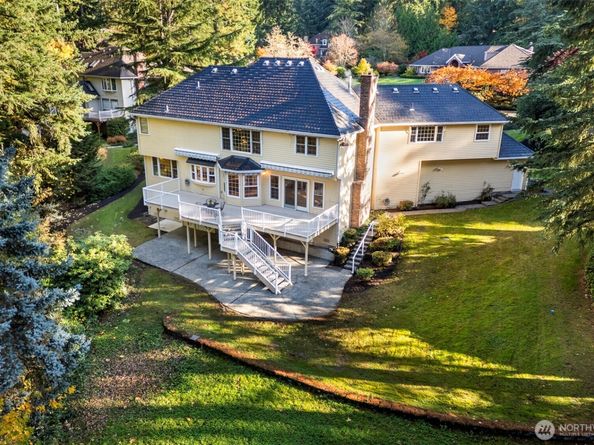 15025 NE 167th Street, Woodinville WA 98072