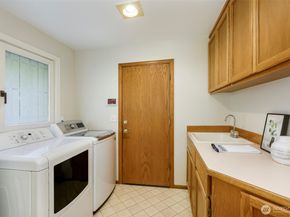 15025 NE 167th Street, Woodinville WA 98072