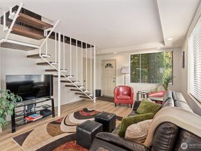 561 Lee Street, Seattle WA 98109