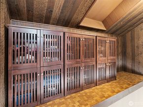 561 Lee Street, Seattle WA 98109