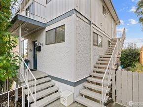 561 Lee Street, Seattle WA 98109