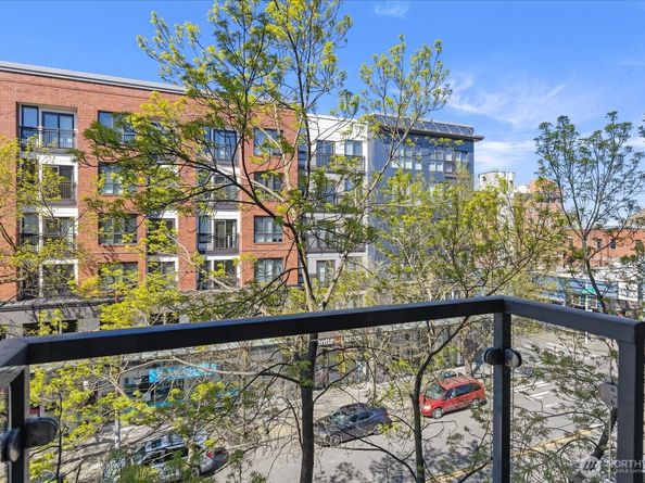 530 Broadway E 406, Seattle WA 98102