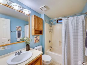 4005 NE Kedros Drive, Poulsbo WA 98370