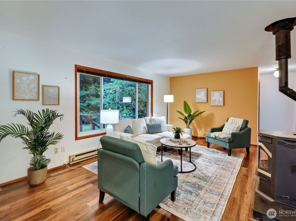 4005 NE Kedros Drive, Poulsbo WA 98370