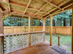 4005 NE Kedros Drive, Poulsbo WA 98370