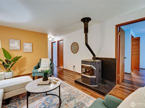 4005 NE Kedros Drive, Poulsbo WA 98370