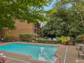 18930 Bothell-Everett Hwy G103, Bothell WA 98012