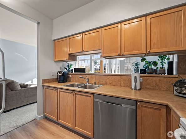 18930 Bothell-Everett Hwy G103, Bothell WA 98012