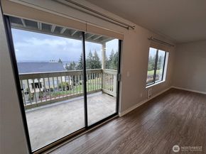 1735 W Sunn Fjord Lane I104, Bremerton WA 98312