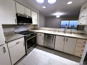 1735 W Sunn Fjord Lane I104, Bremerton WA 98312