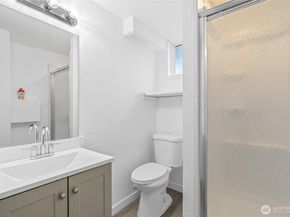 12703 SE 163rd St, Renton WA 98058