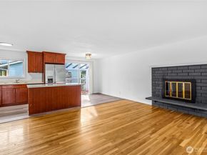 12703 SE 163rd St, Renton WA 98058