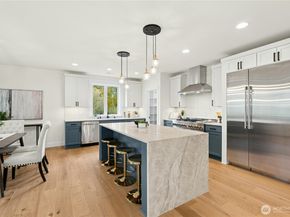 15001 NE 8th Street, Bellevue WA 98007