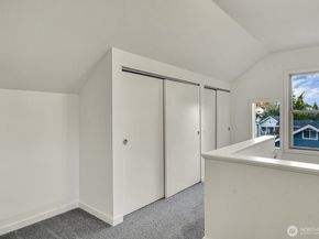 408 NE 50th Street, Seattle WA 98105