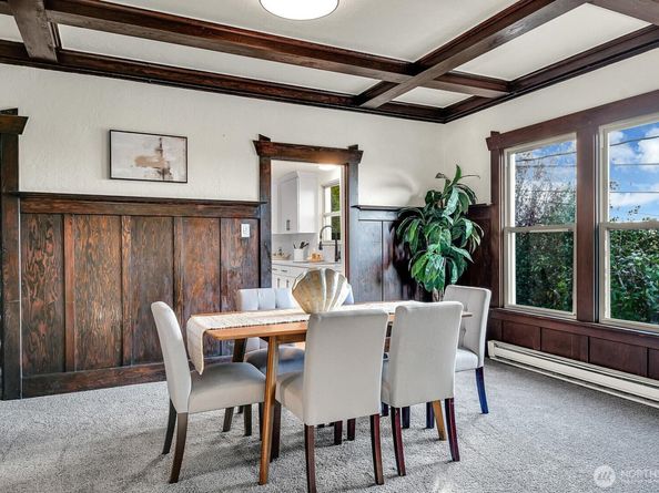 408 NE 50th Street, Seattle WA 98105