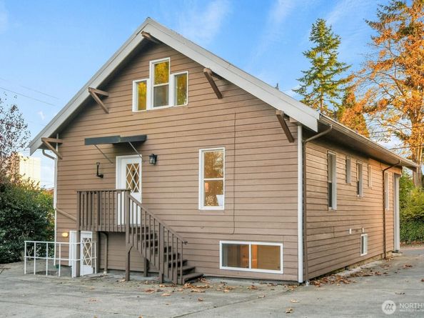 408 NE 50th Street, Seattle WA 98105