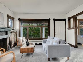 408 NE 50th Street, Seattle WA 98105