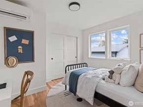 4201 SW Thistle Street, Seattle WA 98136