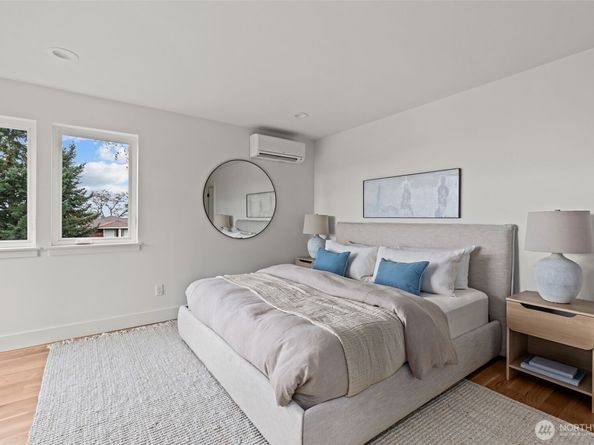 4201 SW Thistle Street, Seattle WA 98136