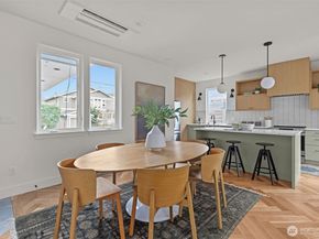 4201 SW Thistle Street, Seattle WA 98136