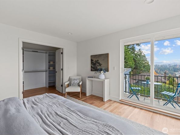 4201 SW Thistle Street, Seattle WA 98136