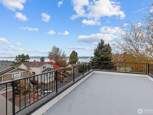 4201 SW Thistle Street, Seattle WA 98136