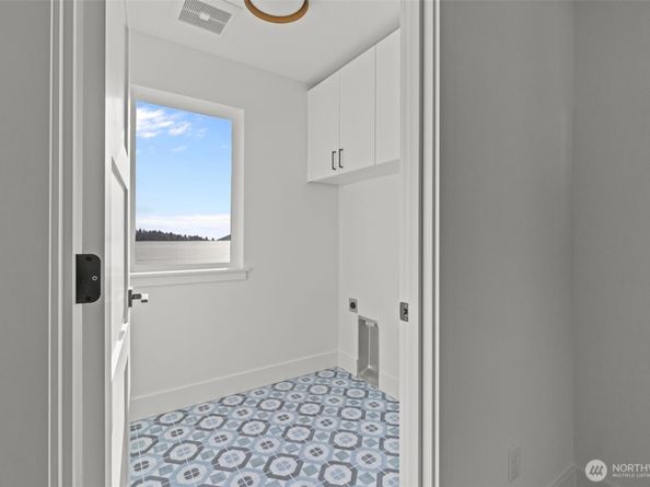 4201 SW Thistle Street, Seattle WA 98136