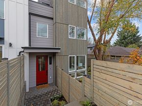 4201 SW Thistle Street, Seattle WA 98136