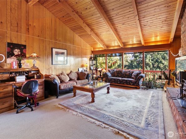 22516 100th Place SW, Vashon WA 98070