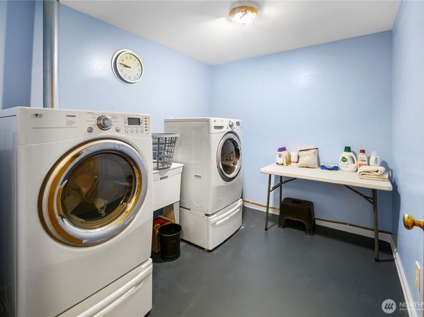 22516 100th Place SW, Vashon WA 98070