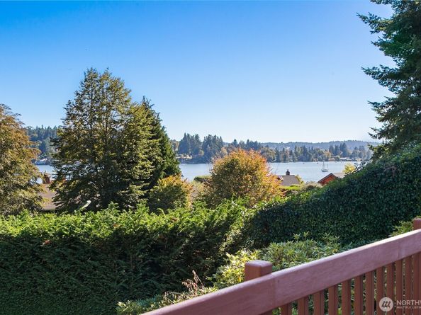 22516 100th Place SW, Vashon WA 98070