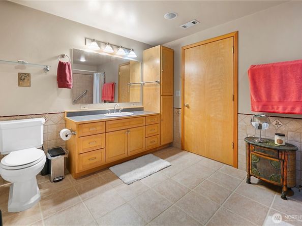 22516 100th Place SW, Vashon WA 98070