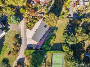 22516 100th Place SW, Vashon WA 98070