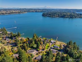 22516 100th Place SW, Vashon WA 98070