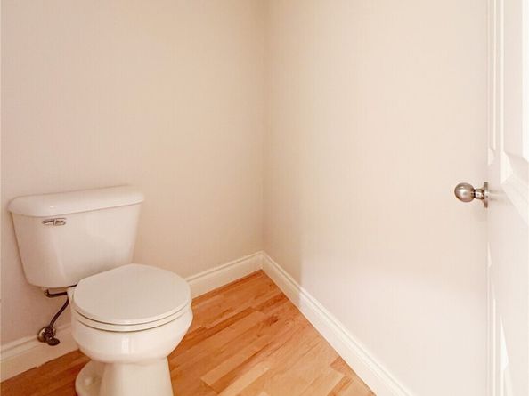 2334 Thorndyke Ave W 202, Seattle WA 98199