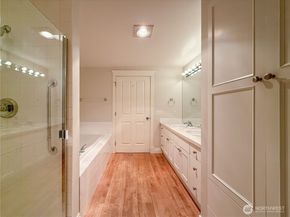 2334 Thorndyke Ave W 202, Seattle WA 98199